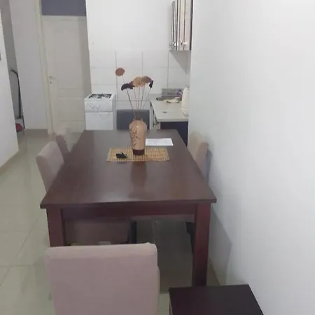 Lakic Apartmans